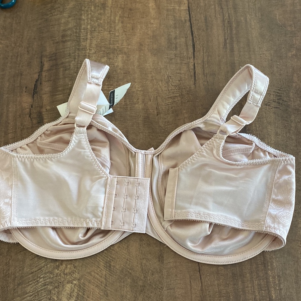 New Bali bra - Picture 3 of 6